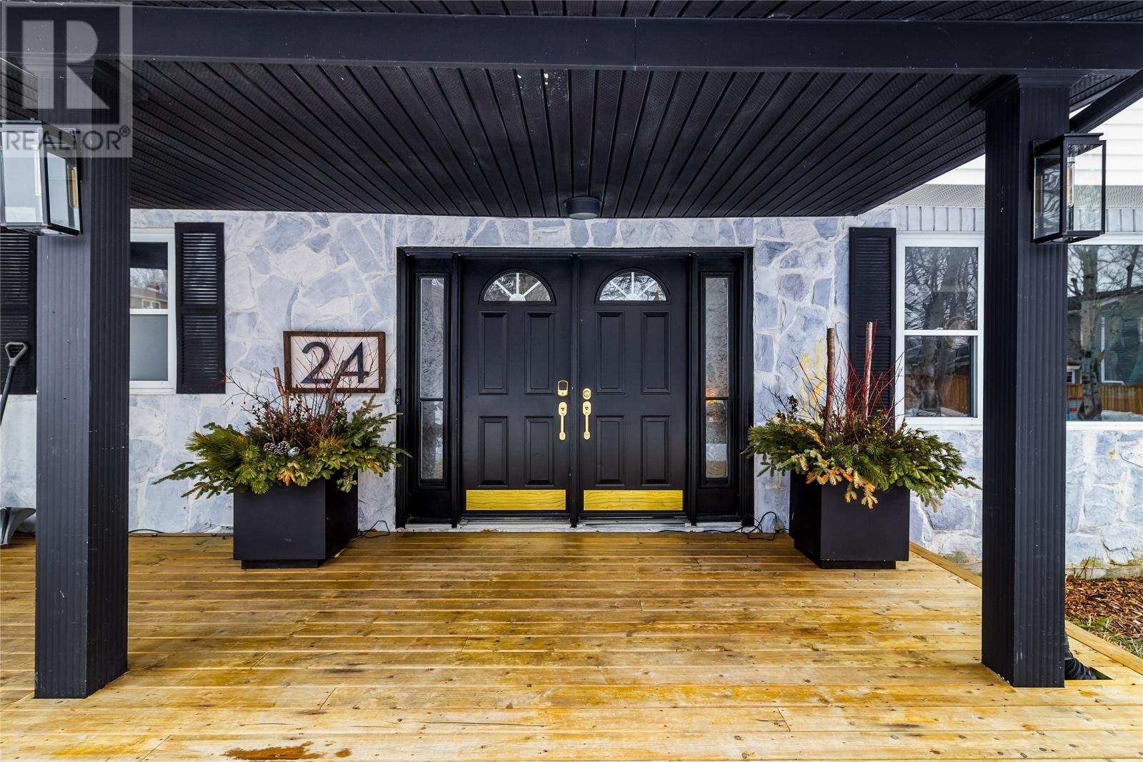 24 Eastview Crescent