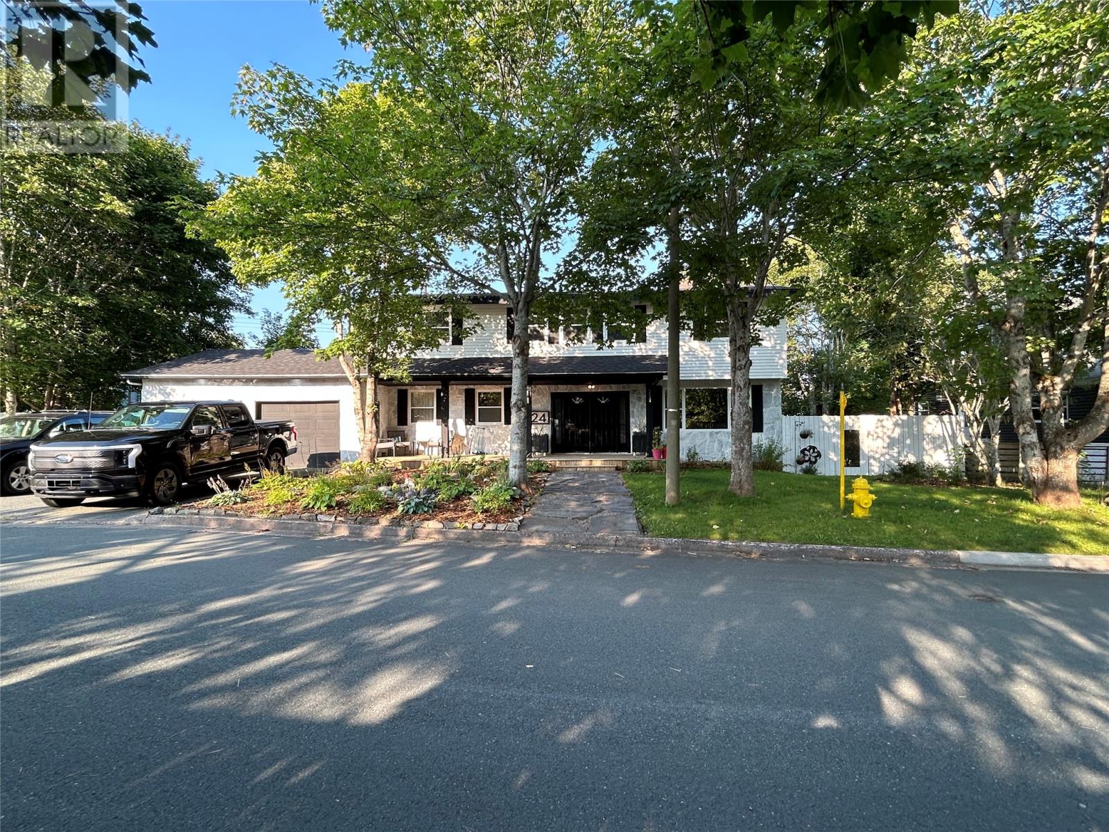 24 Eastview Crescent