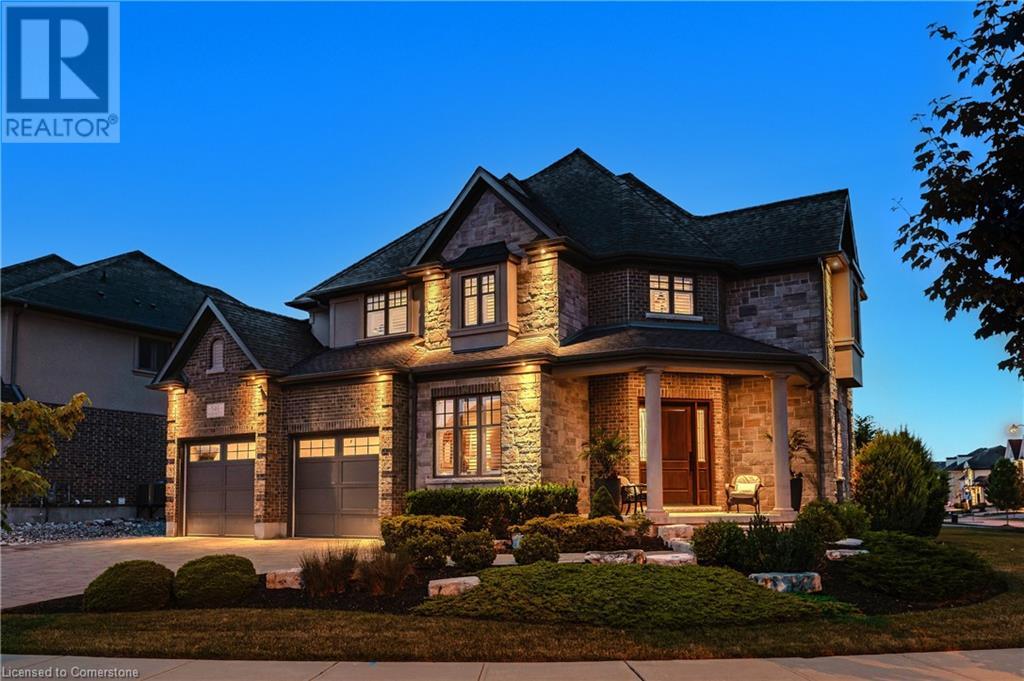 546 MANOR RIDGE Crescent