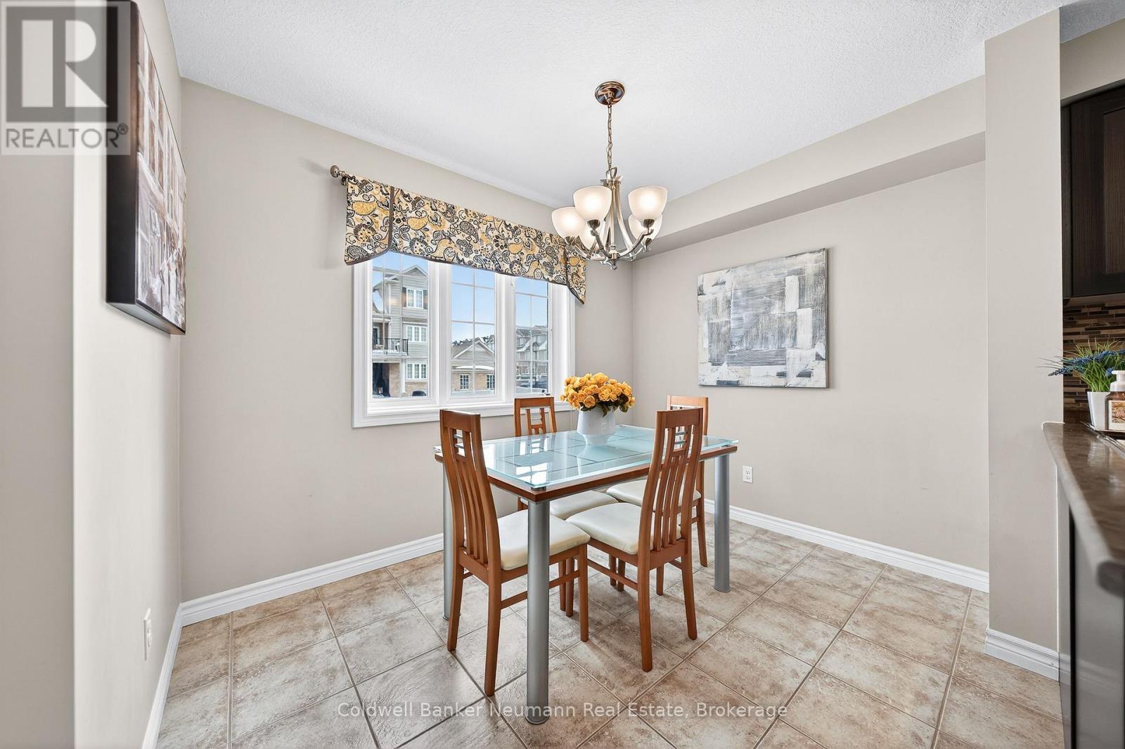 35A - 15 CARERE CRESCENT