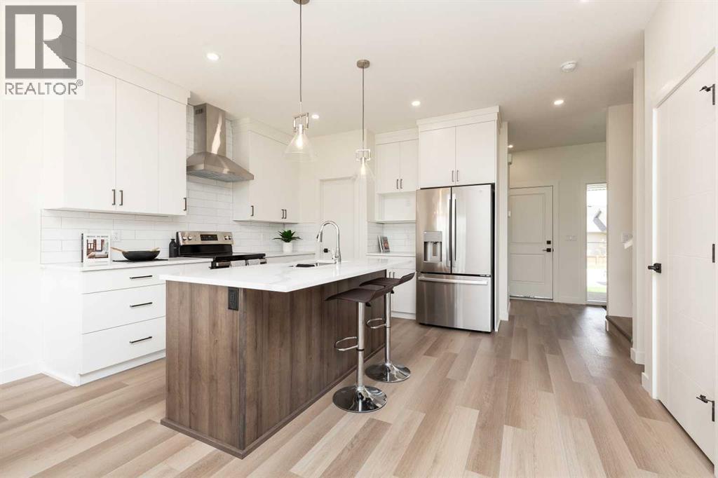 393 Rivergrove Chase W