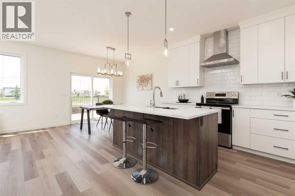 393 Rivergrove Chase W