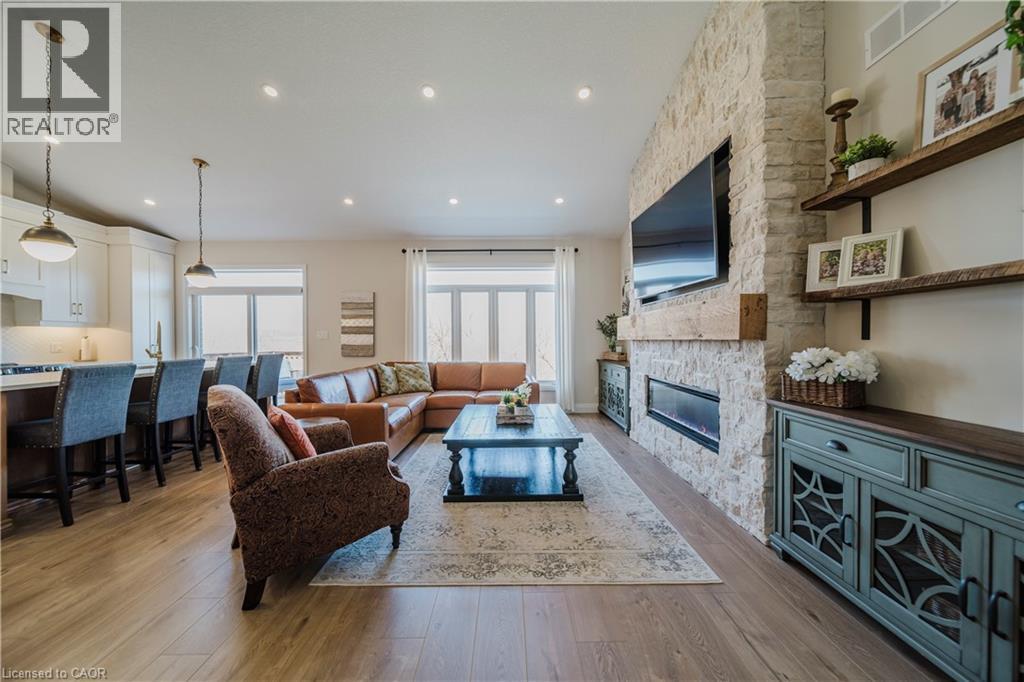 300 SNYDER'S Road E Unit# 12