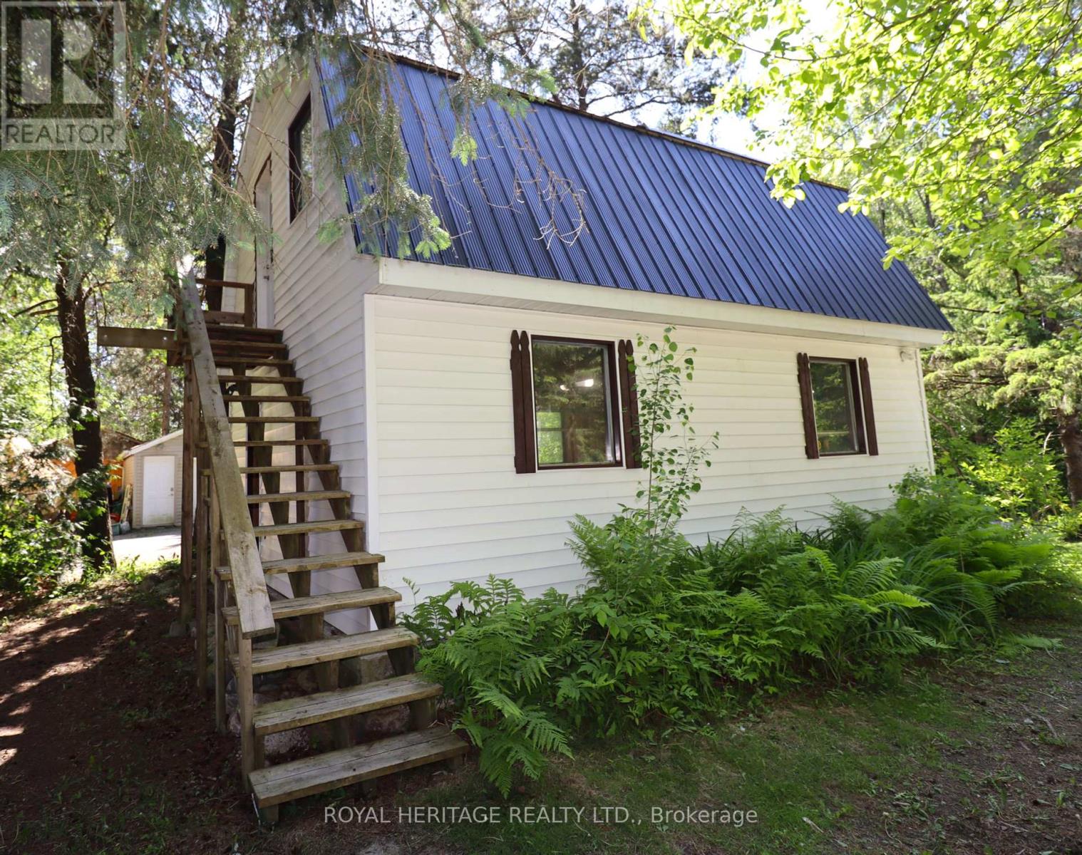 3 BASSWOOD DRIVE