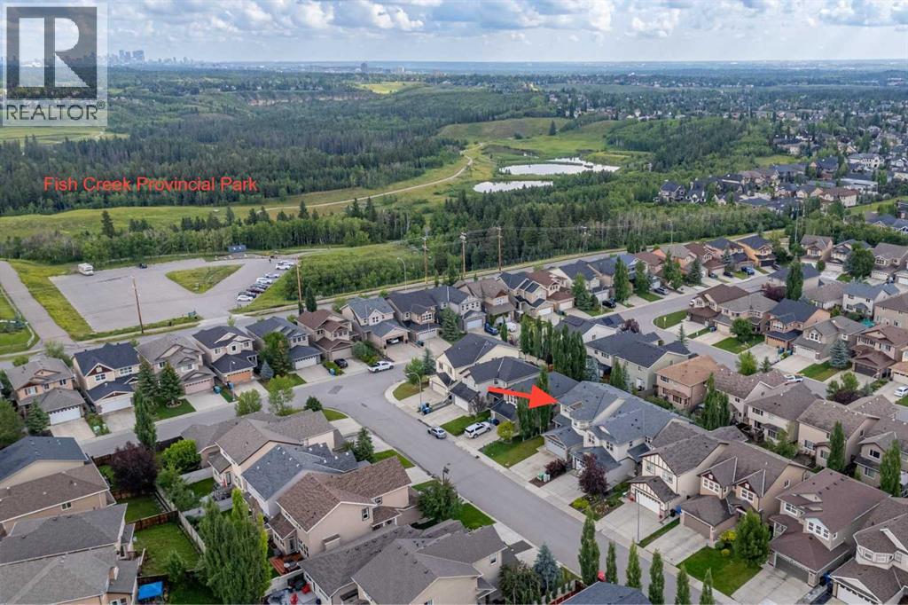 587 Everbrook Way SW