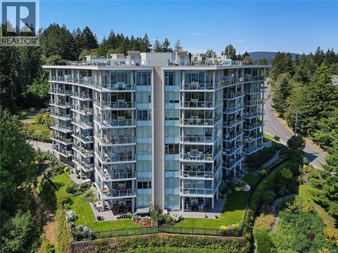403 5388 Hill Rise Terr Saanich BC V8Y3K3