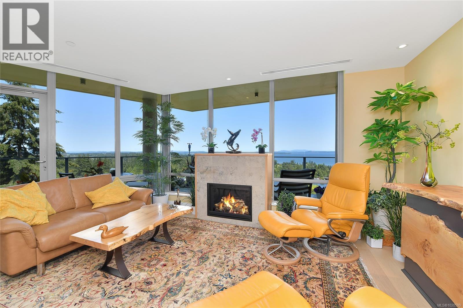 403 5388 Hill Rise Terr