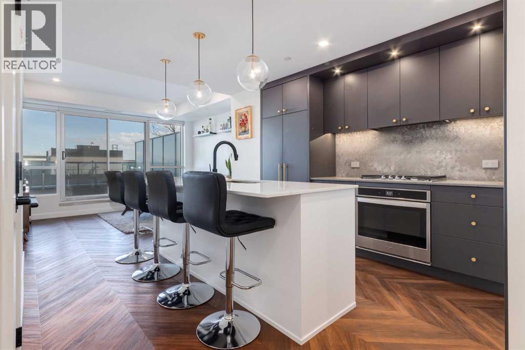 215, 8505 Broadcast Avenue SW