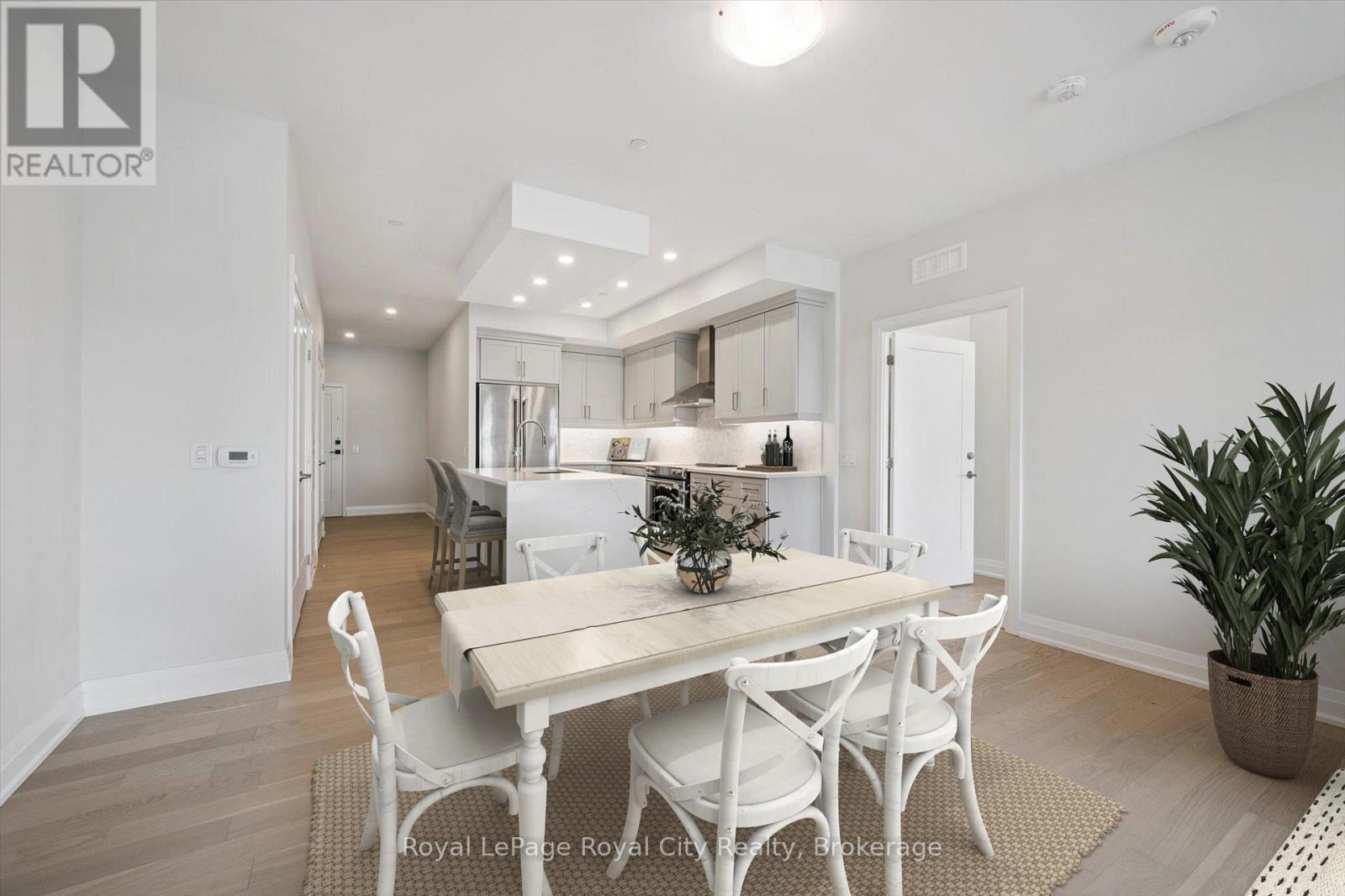 1007 - 71 WYNDHAM STREET S