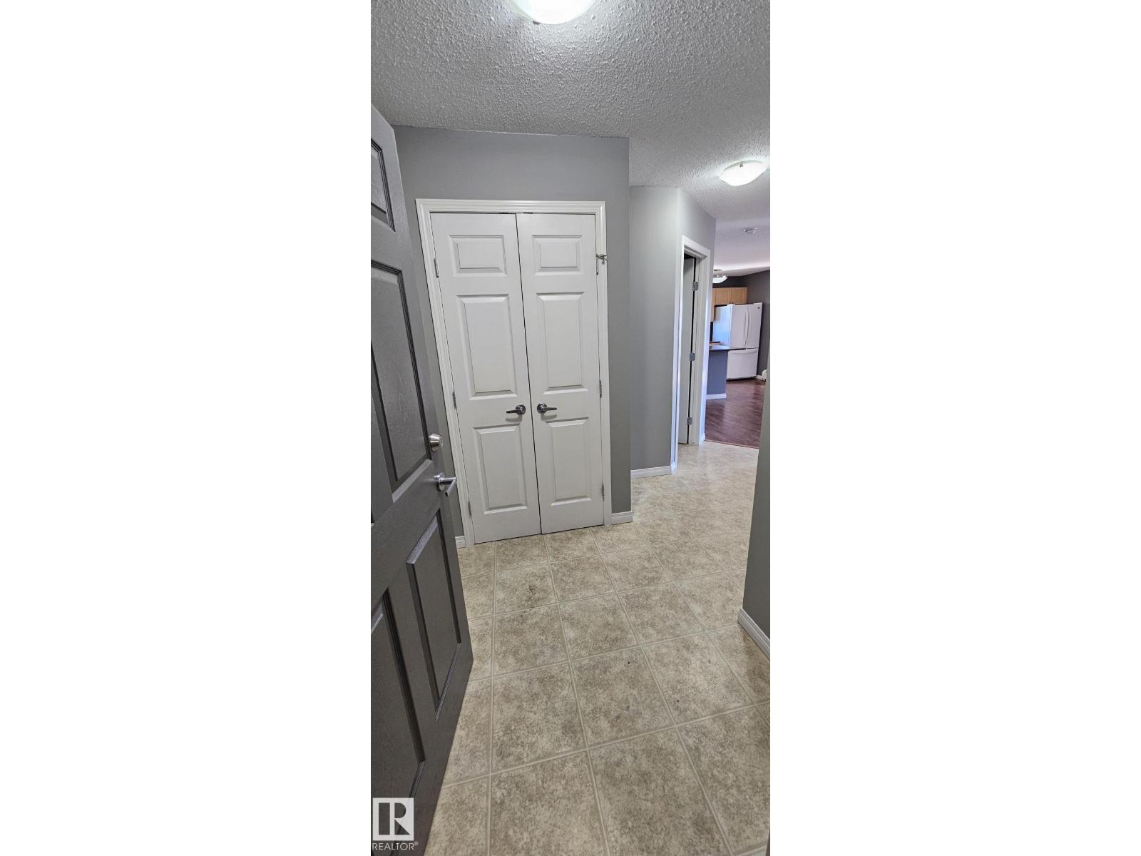 #402 622 MCALLISTER LO SW