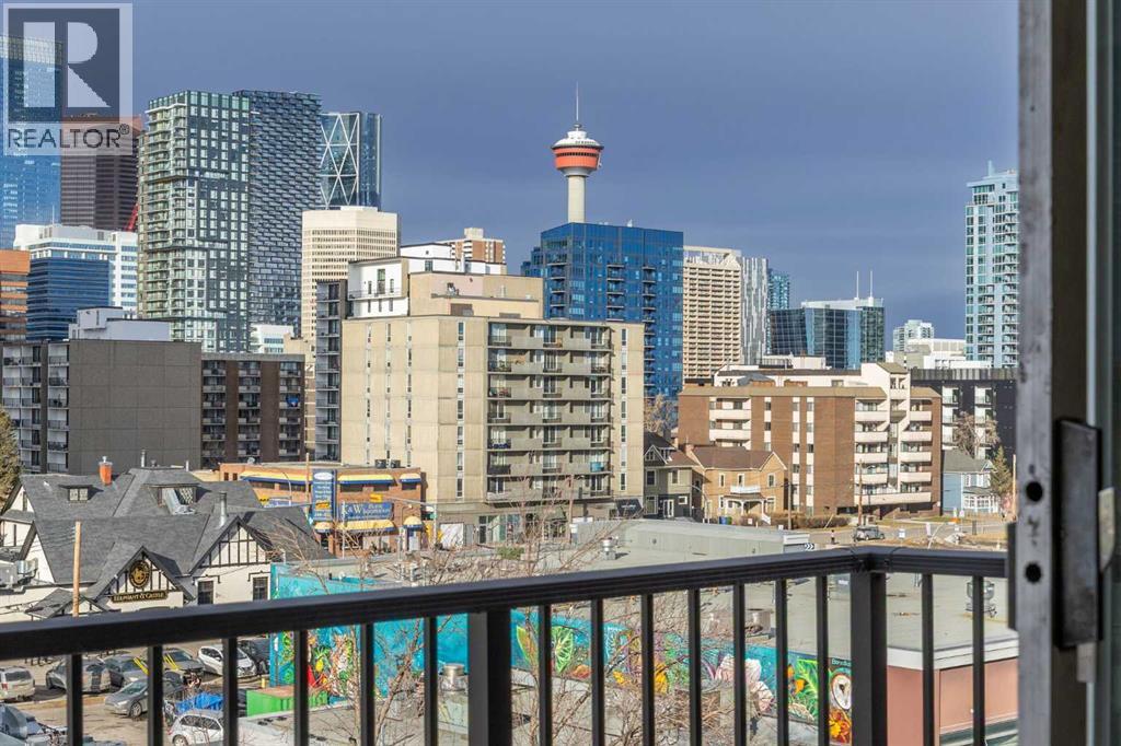 660, 519 17 Avenue SW