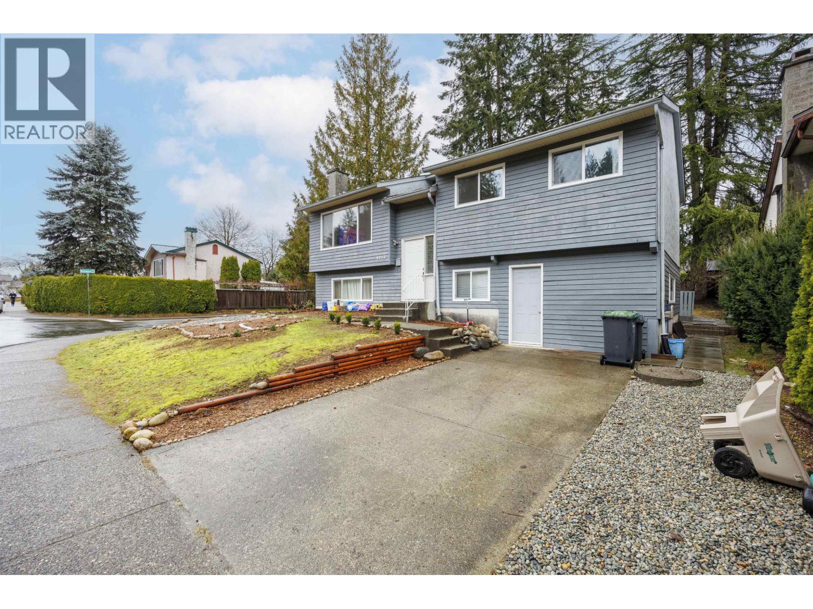 3213 SALT SPRING AVENUE