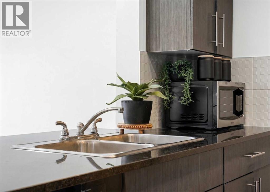 412, 5 Saddlestone Way NE