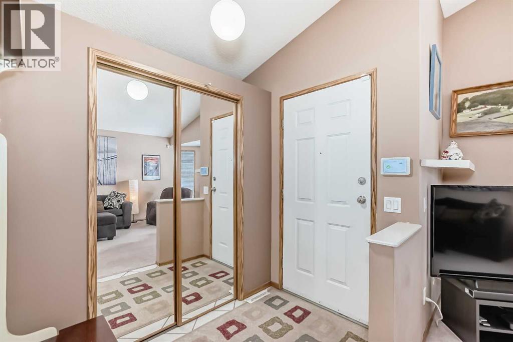 329 Martinwood Place NE