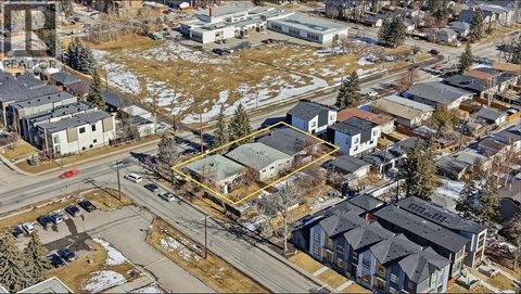 2139 & 2141 50 Avenue SW Calgary AB T2T2W5