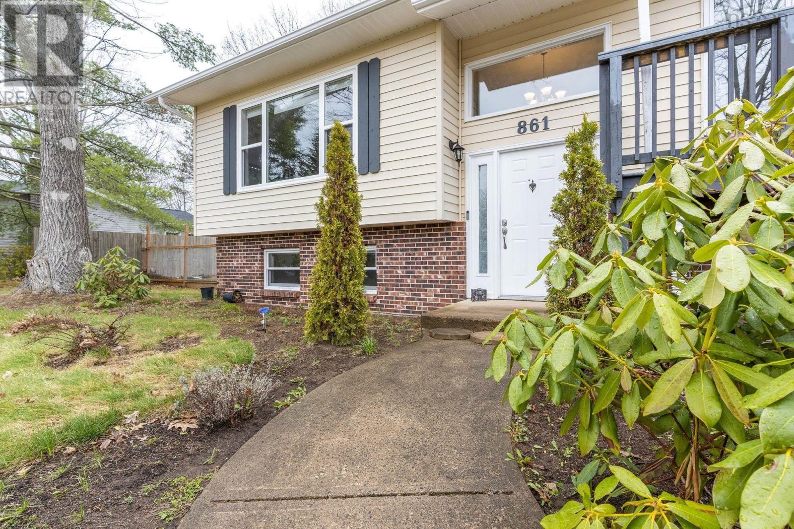 861 Julie Drive