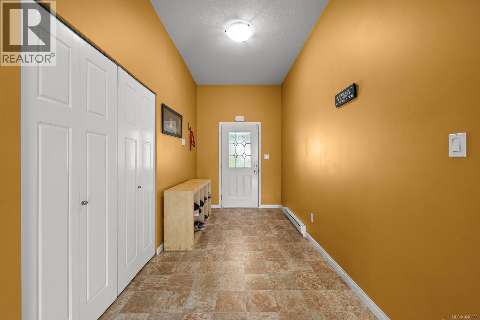 3351 Coniston Cres