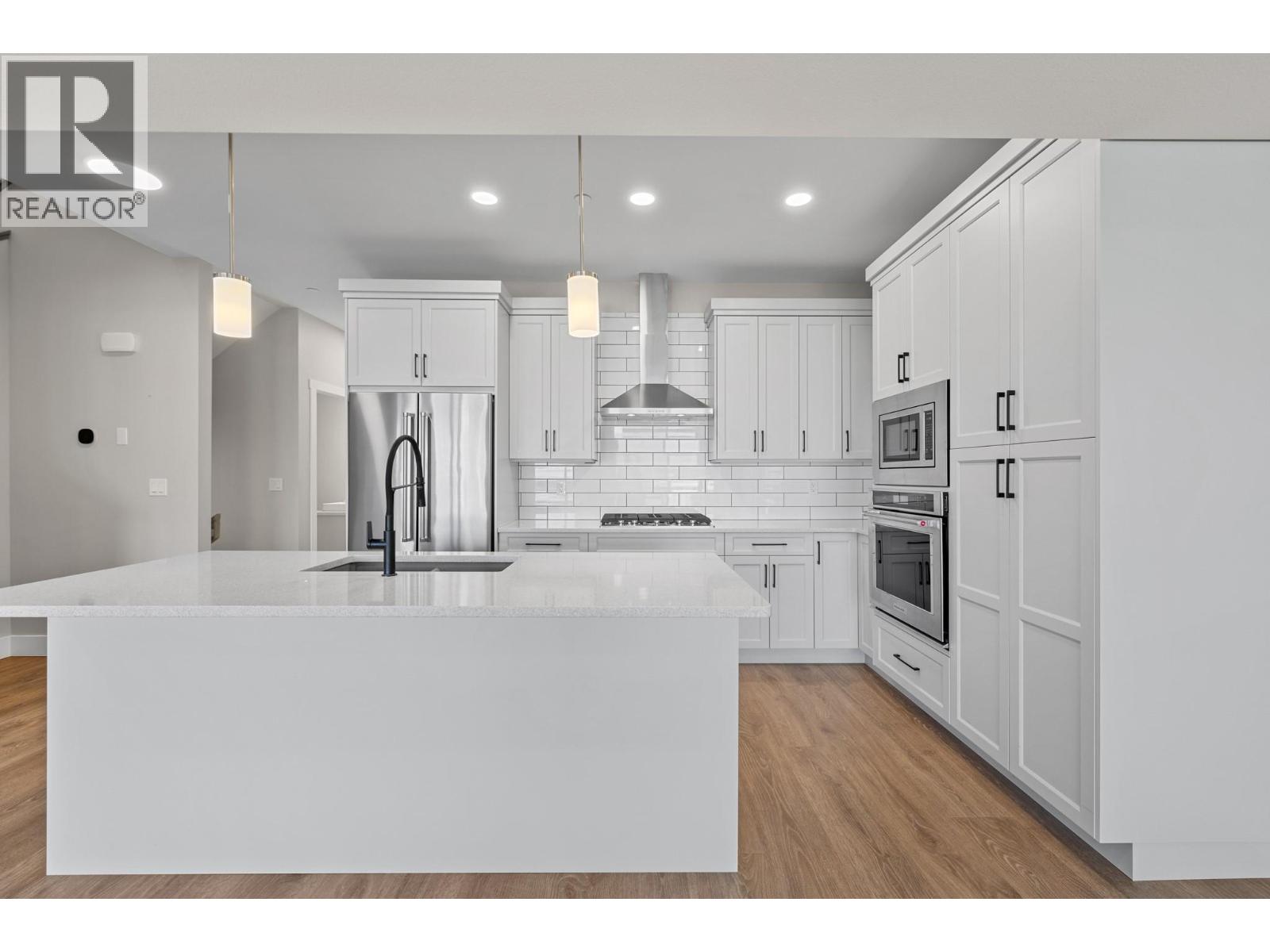 269 Diamond Way Unit# 4