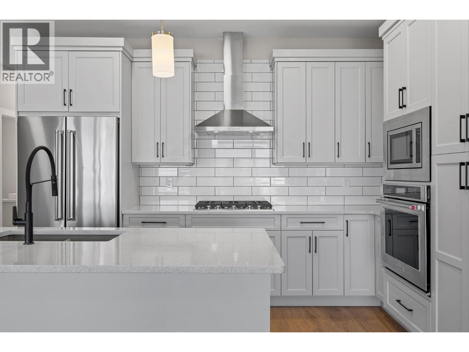 269 Diamond Way Unit# 4