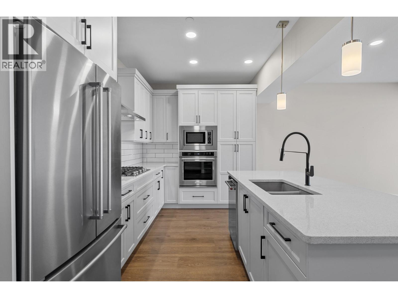 269 Diamond Way Unit# 4