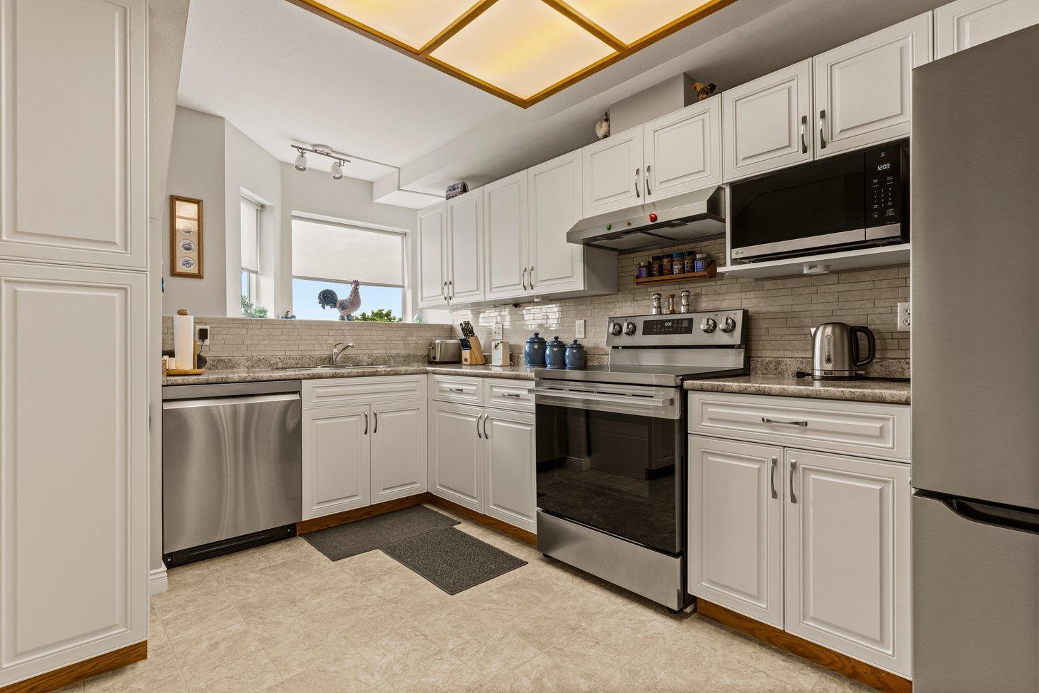 209 7651 AMBER DRIVE|Sardis West Vedder