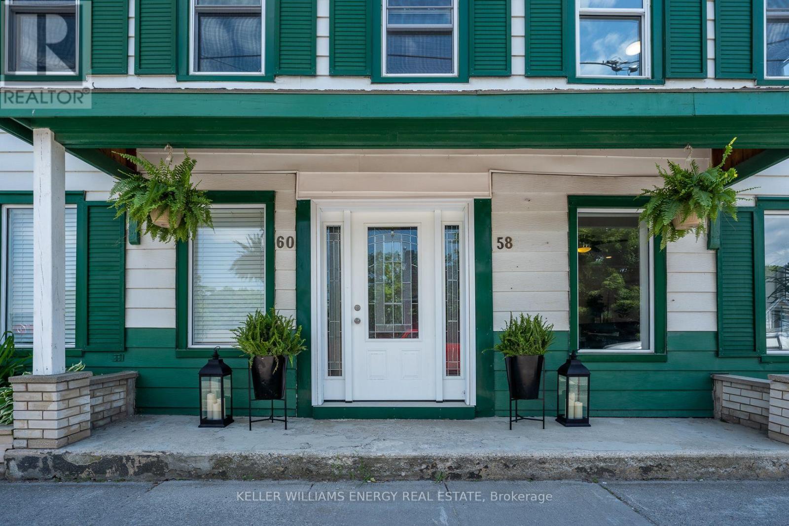 60 PICTON MAIN STREET