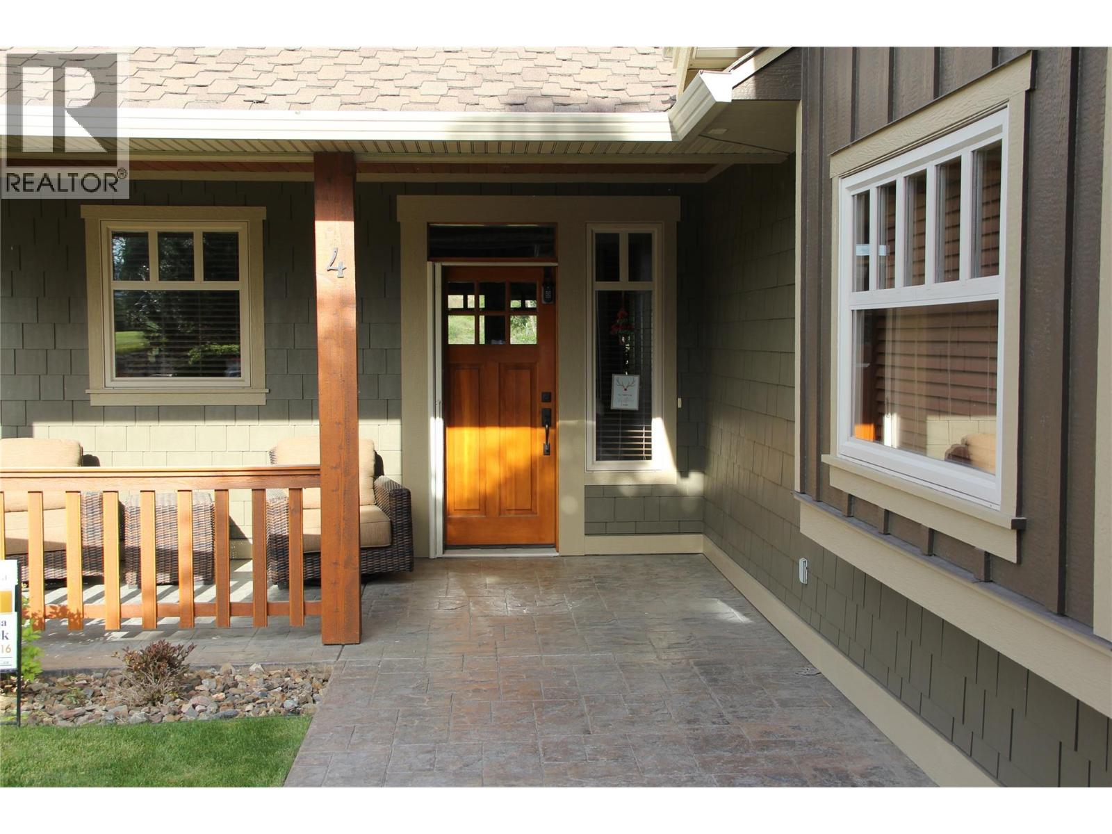 27 Birdie Lake Drive Unit# 4