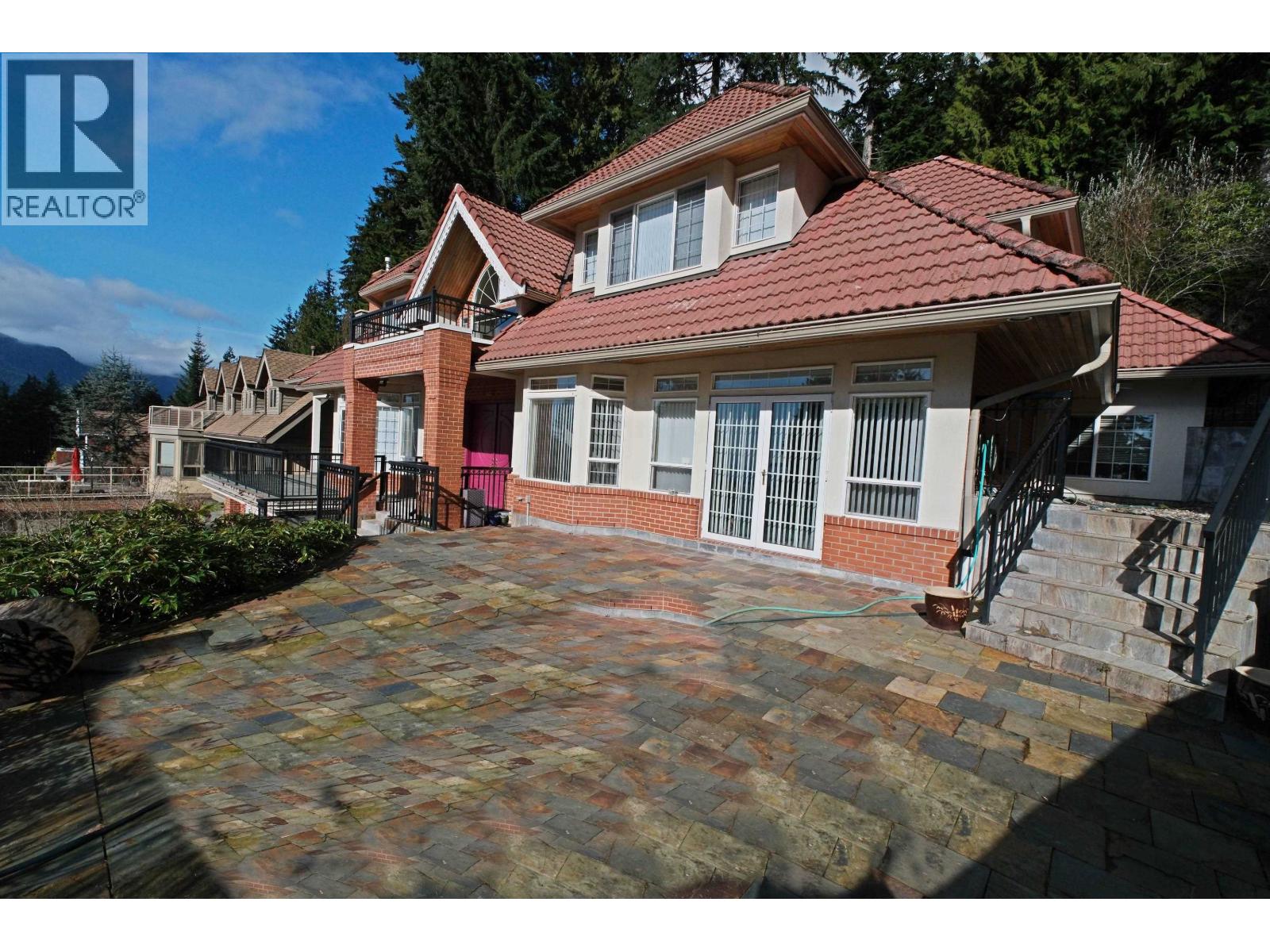 4989 CHALET PLACE