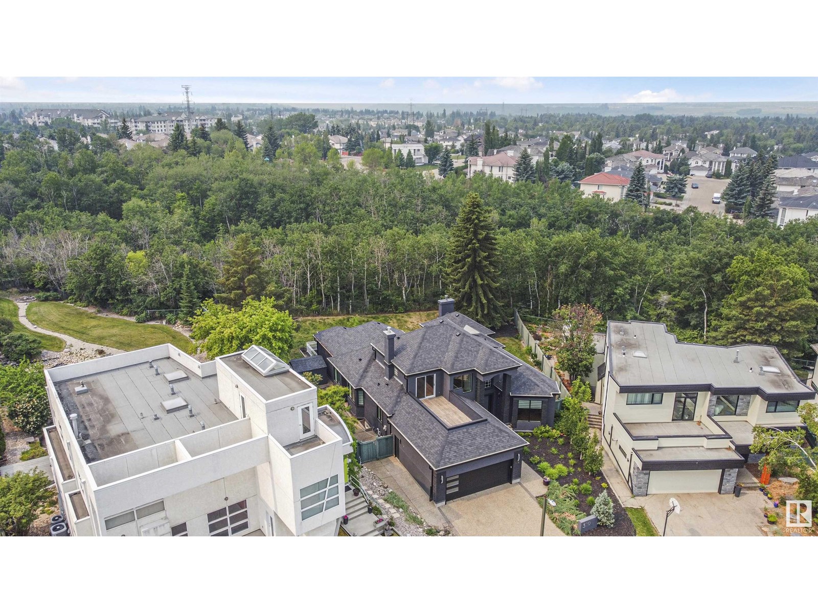 319 FERRIS WY NW