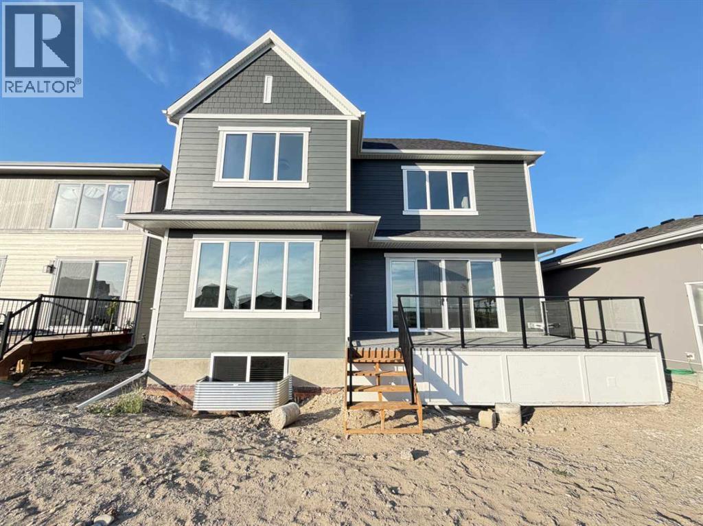 52 Crimson Ridge Heights NW