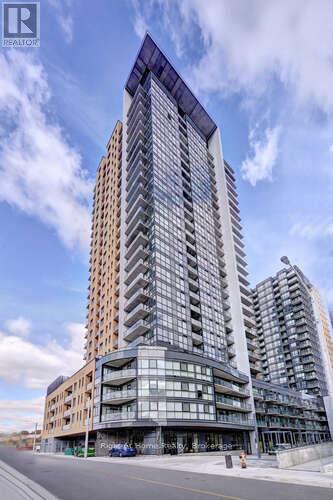 401 - 108 GARMENT STREET