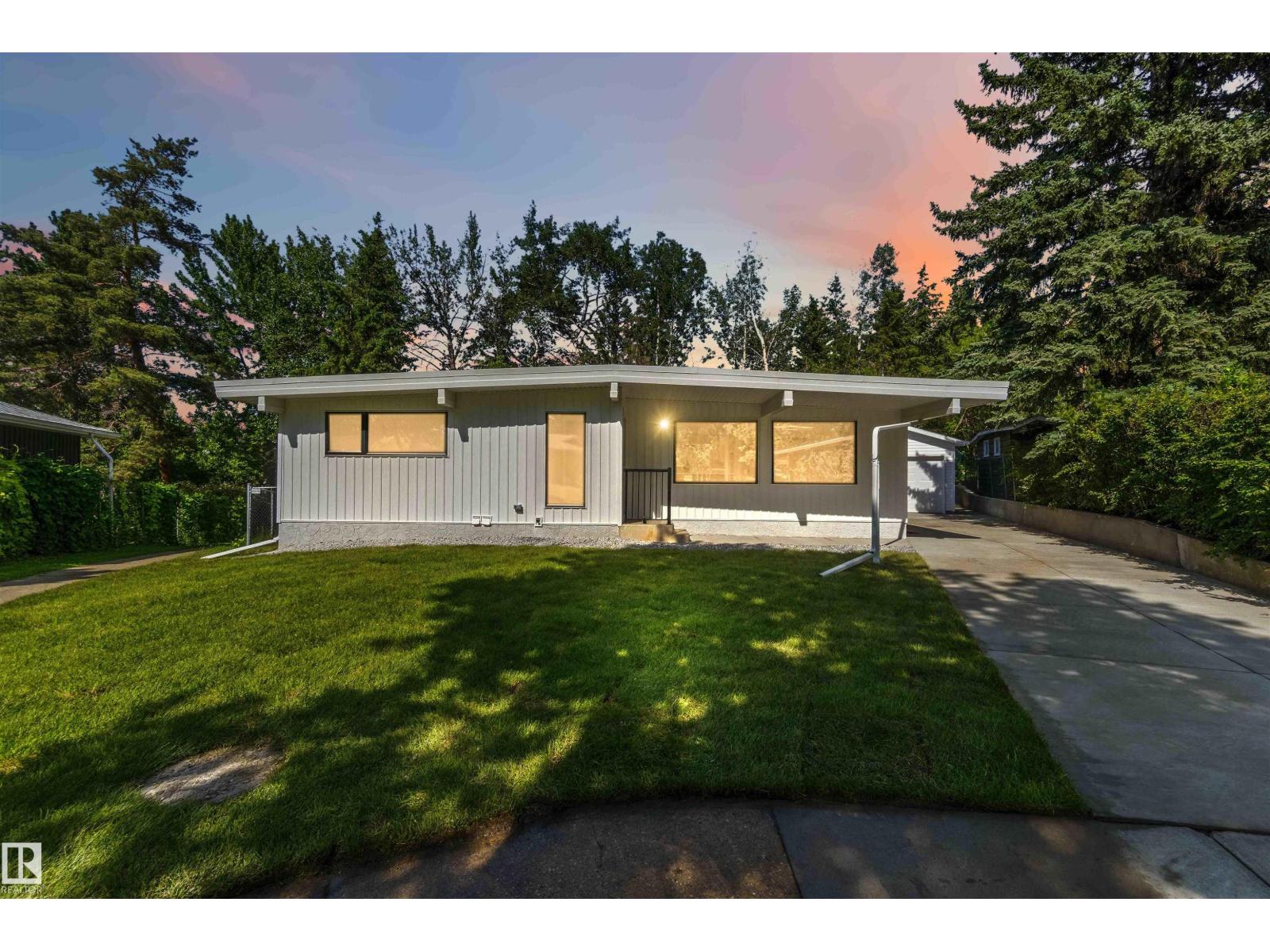 19 GREENBRIER CR