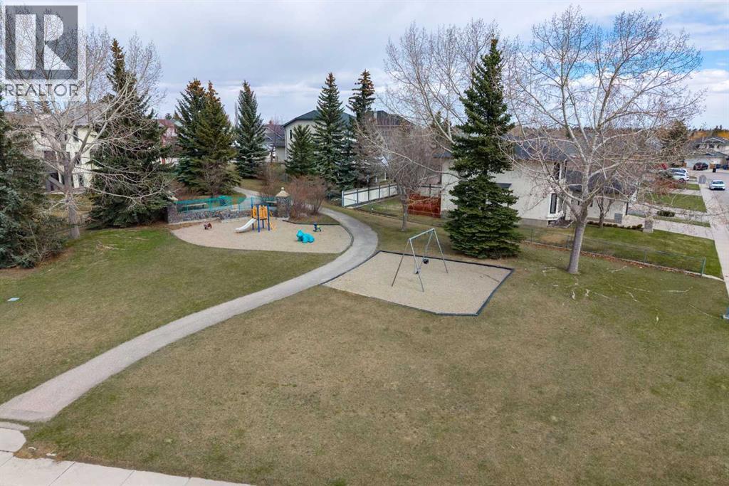 30 Arbour Ridge Circle NW