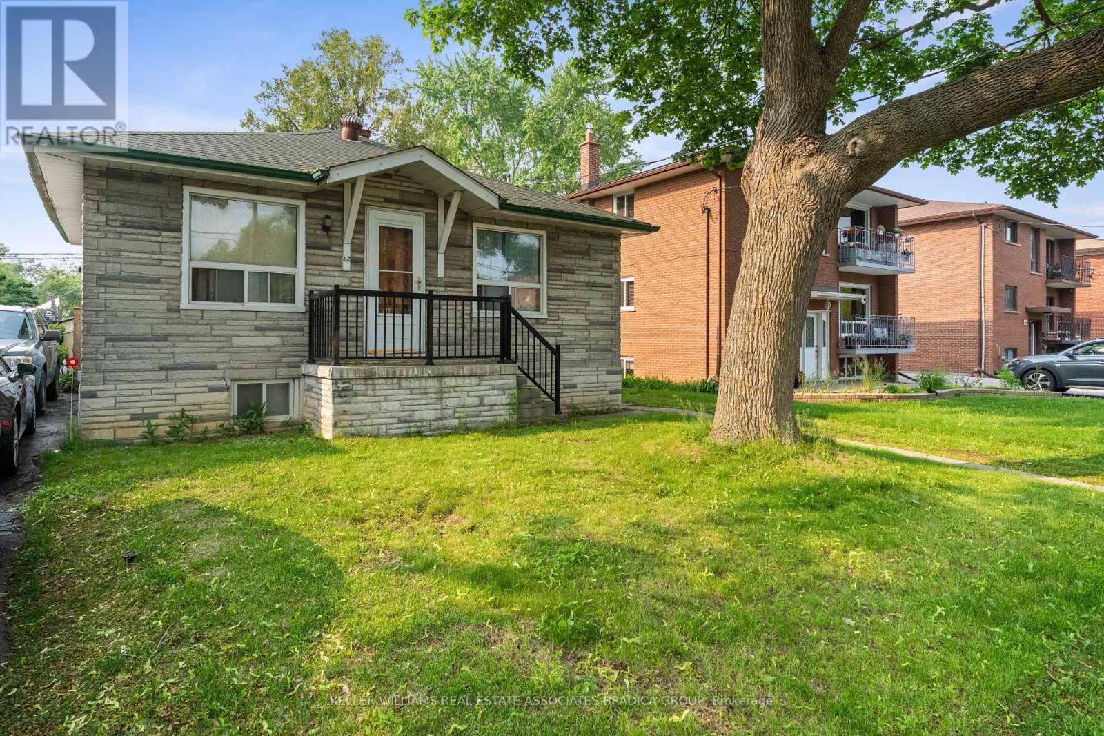 62 ELDER AVENUE