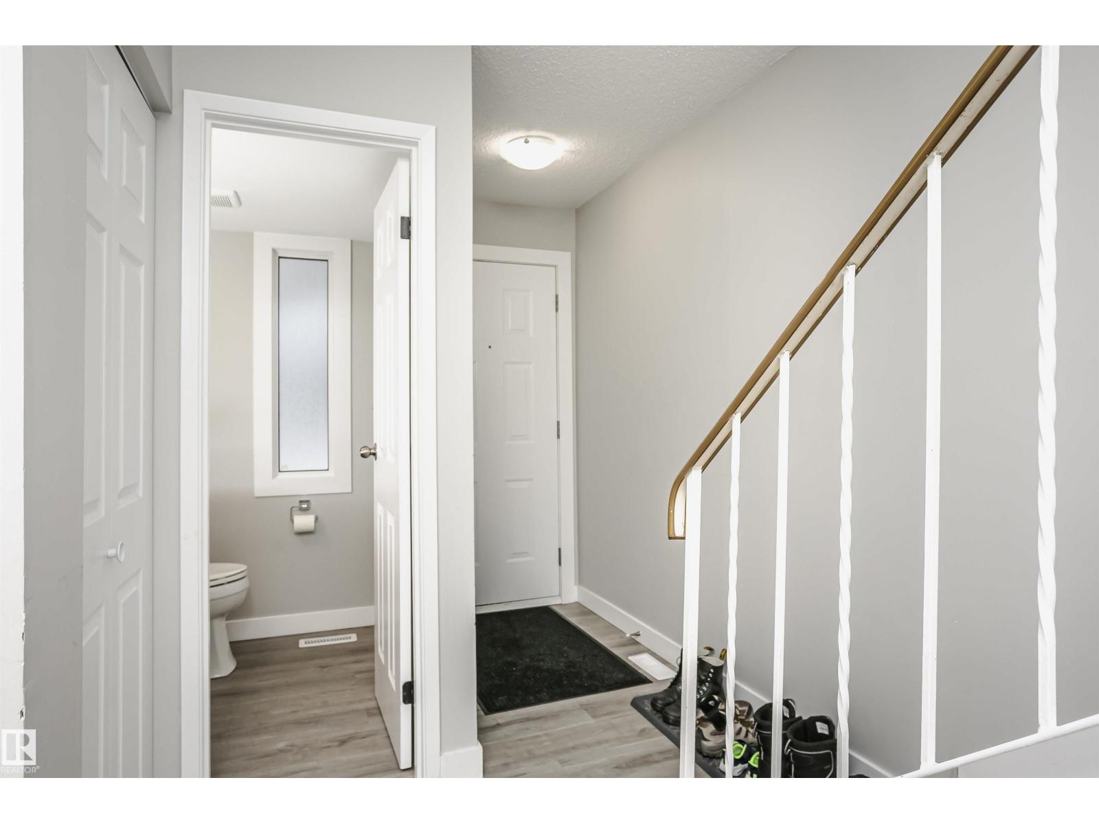 3103 109 ST NW