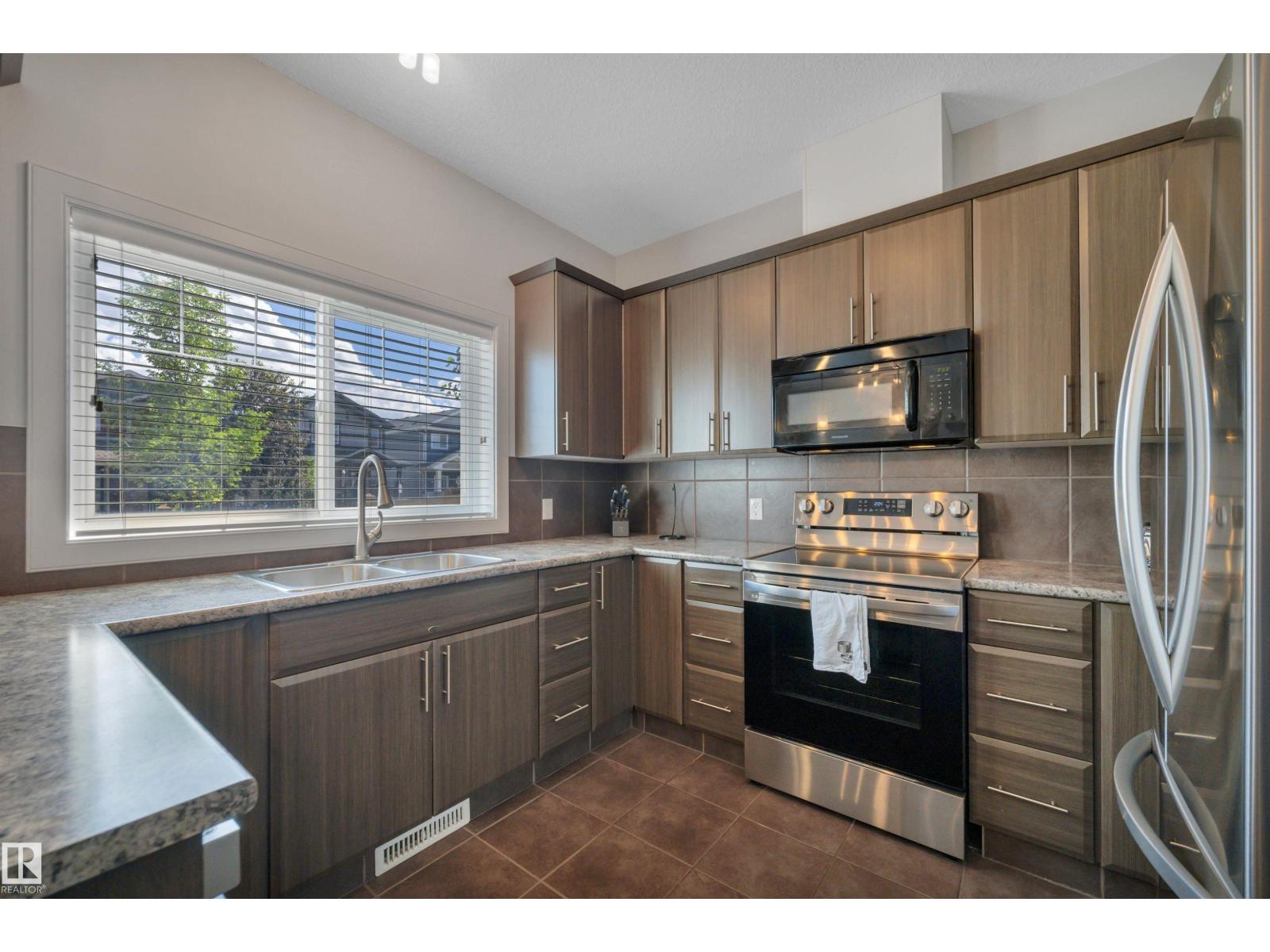#36 450 MCCONACHIE WY NW