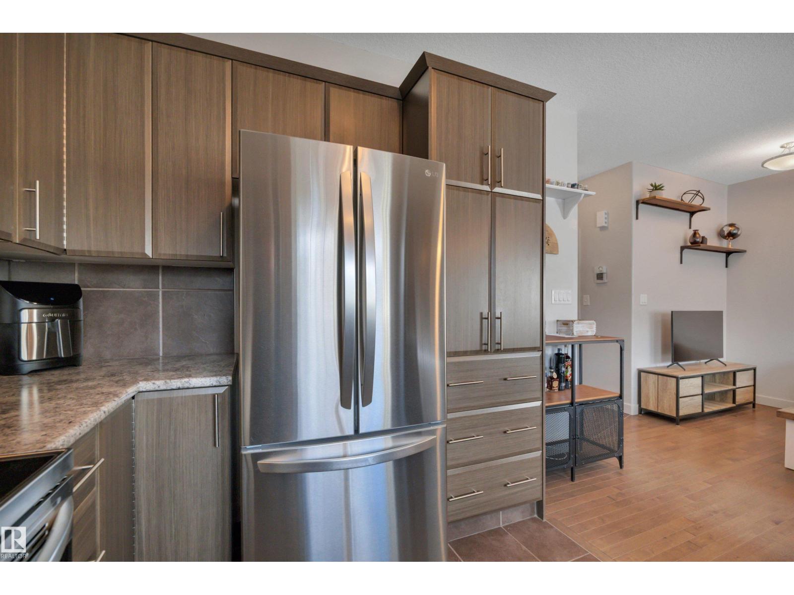 #36 450 MCCONACHIE WY NW