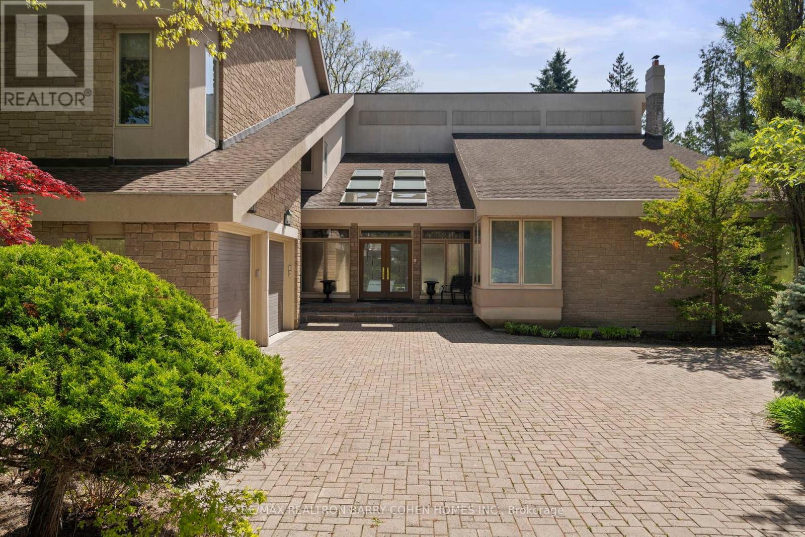 19 VERNHAM AVENUE