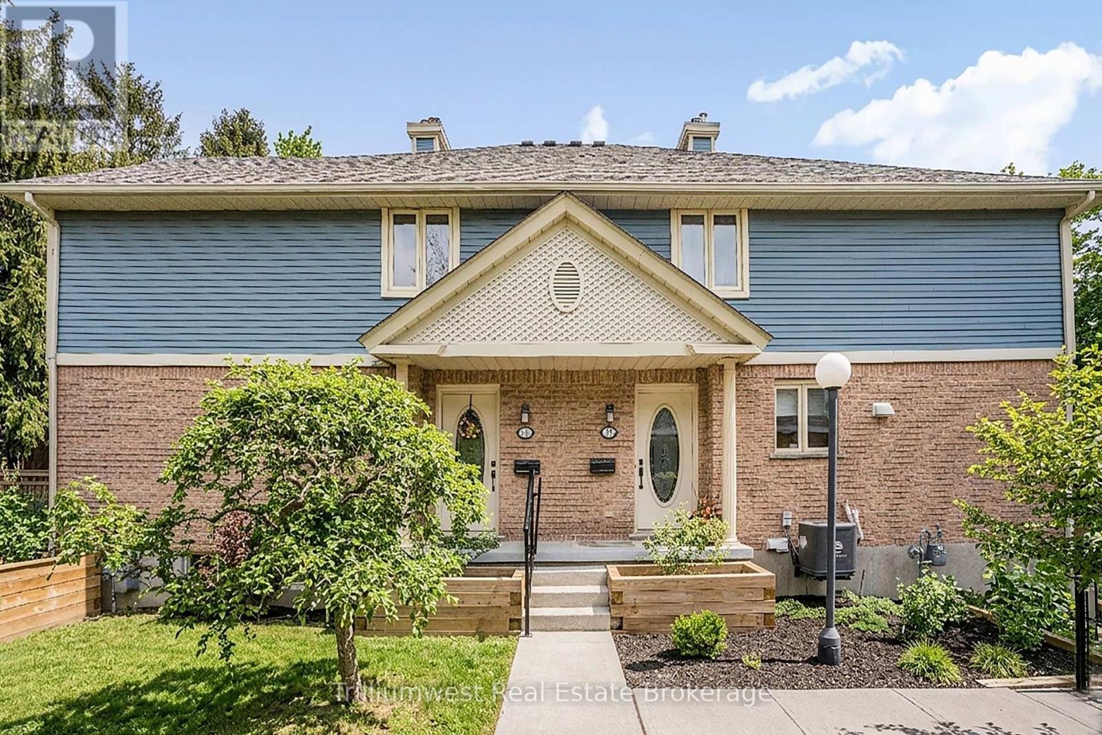 11 - 941 GORDON STREET