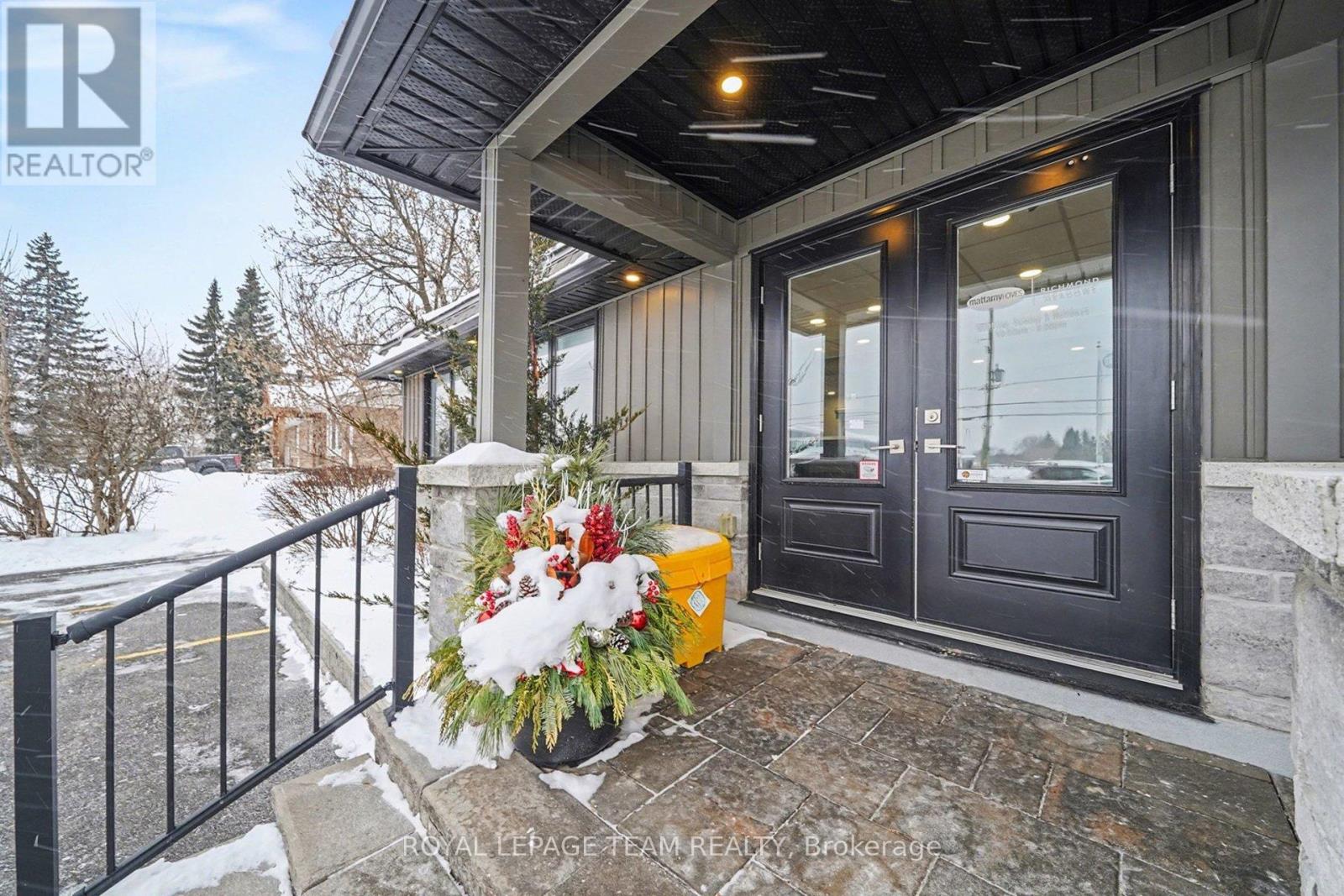 6051 PERTH ST STREET