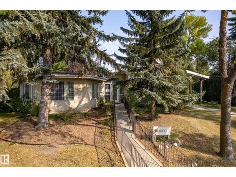 9823 142 ST NW Edmonton AB T5N2N3