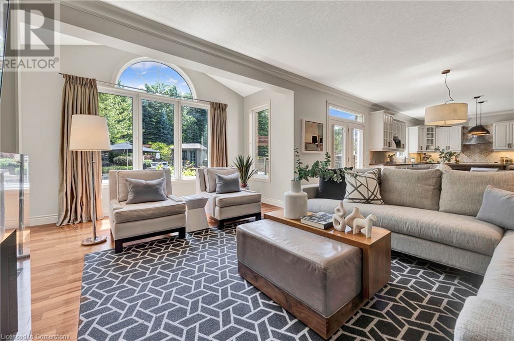 847 CREEKSIDE Drive