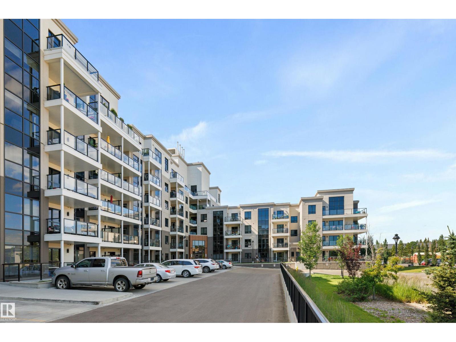 #628 200 BELLEROSE DR