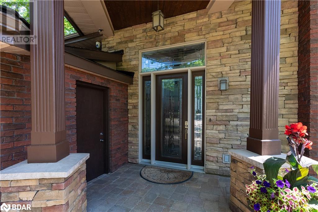13 GEORGINA Drive