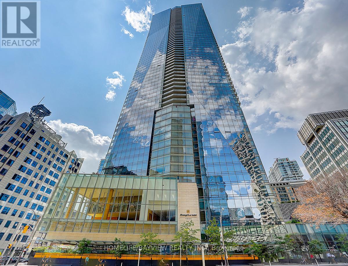 Photo 1 of 1 — 3509 - 180 UNIVERSITY AVENUE Unit 3509, Toronto (Bay Street Corridor), ON M5H0A2