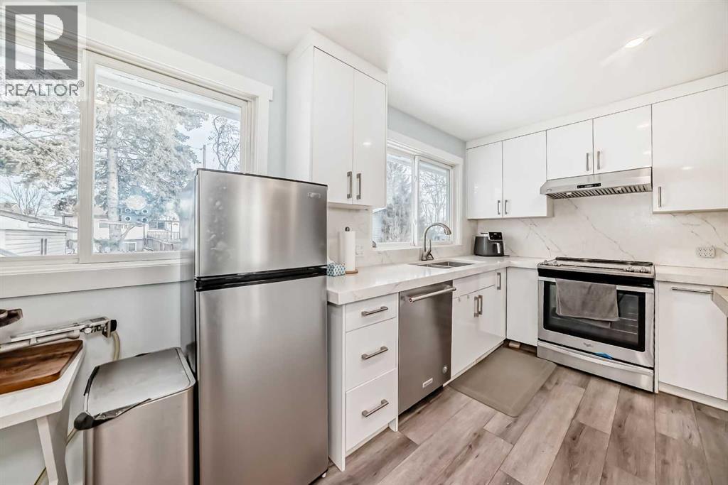 4416 Maryvale Drive NE