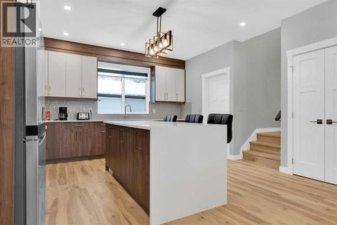 216 99 Avenue SE Calgary AB T2J0J1