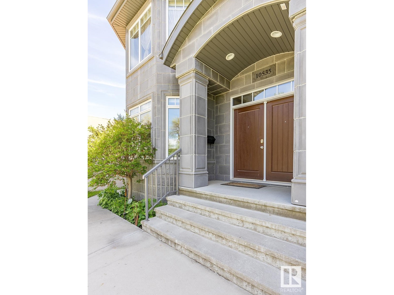 10535 80 ST NW