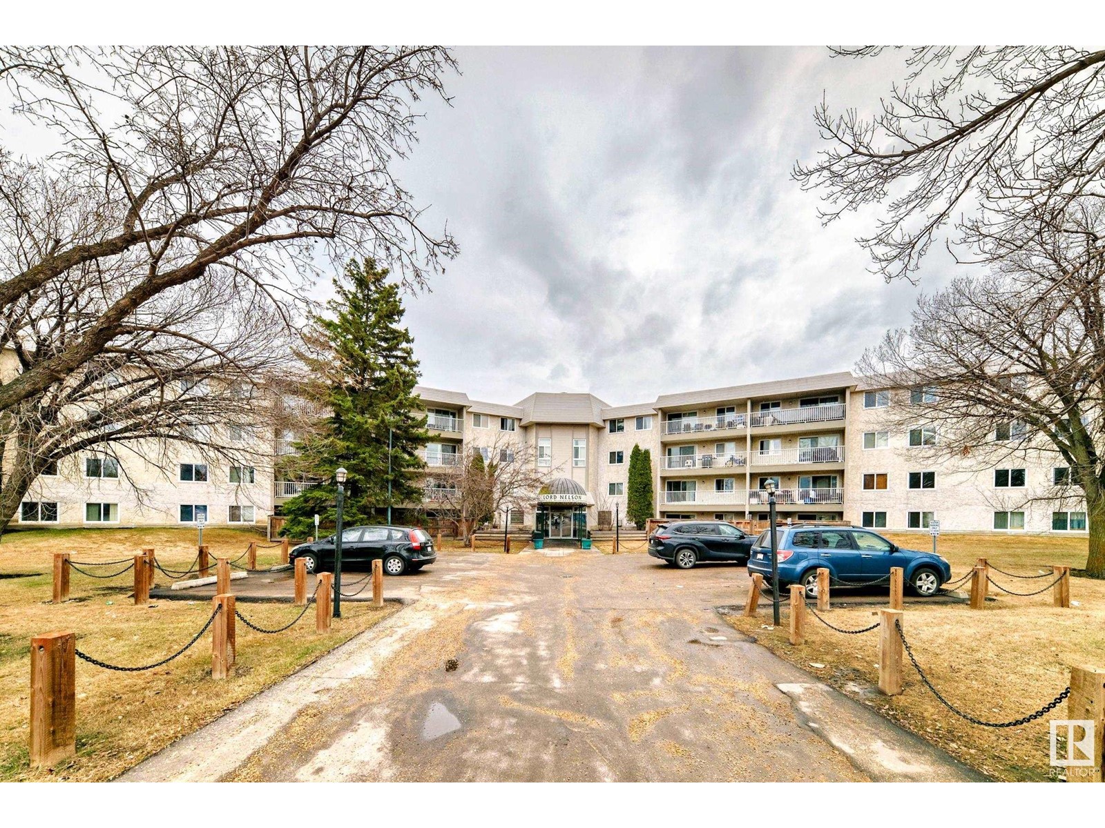 #205 5125 RIVERBEND RD NW