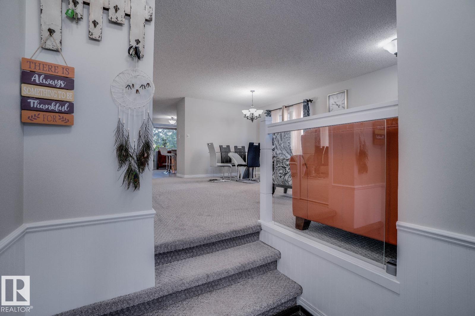 4239 29 AV NW